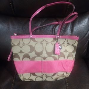 Authentic Coach Signature Pink Bag Purse Tote